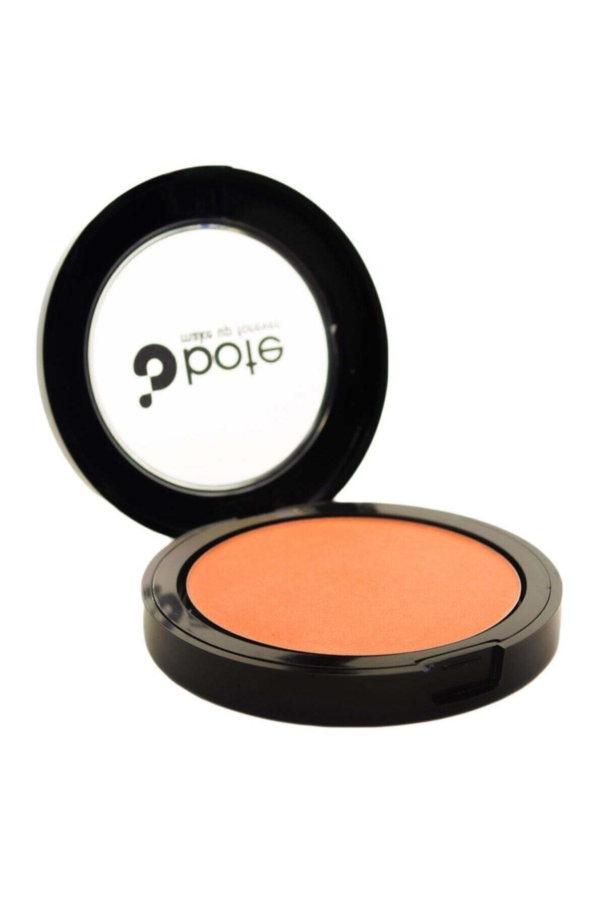 Makeup Matte Blush On 02